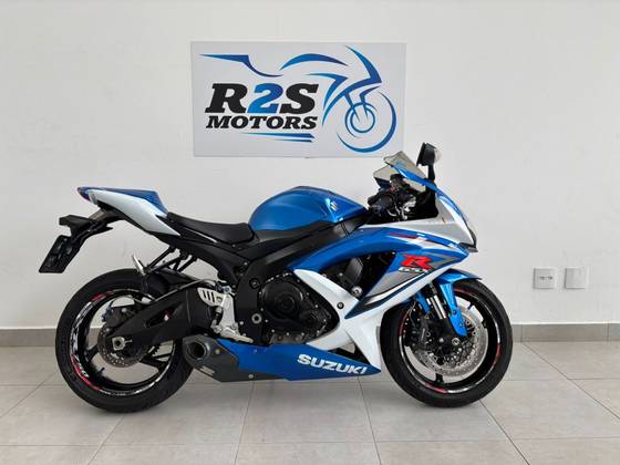 SUZUKI GSX-R750 